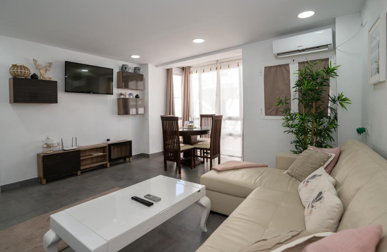 Playa Carihuela Apartamentos El Carmen Torremolinos Extérieur photo